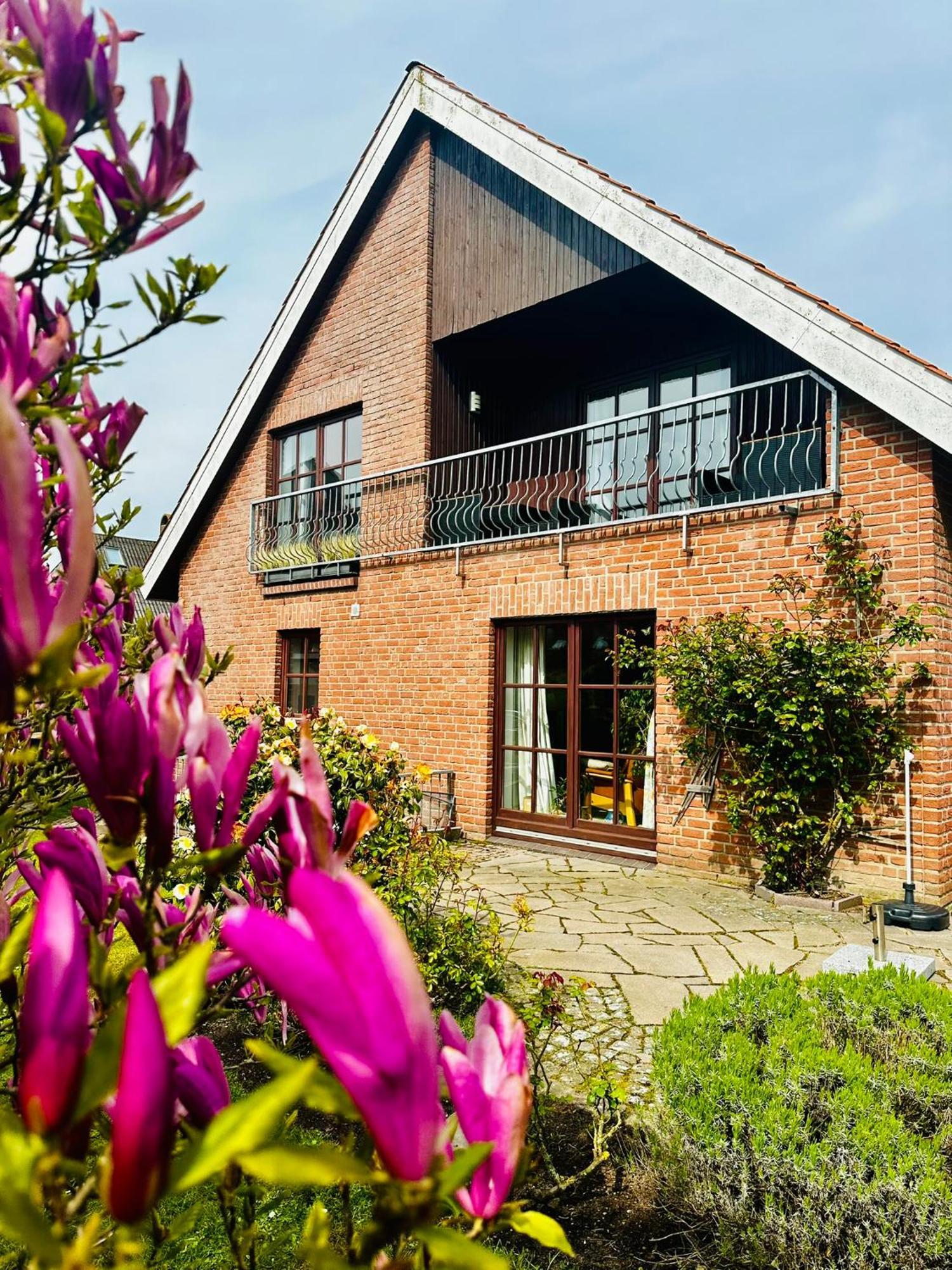 Grosse Deluxe Ferienwohnung Mit Balkon, 2 Sz Und Nur 300M Zum Strand ケレンフーゼン エクステリア 写真